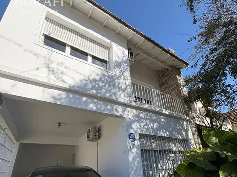 Depto Tipo Casa en Venta de 4 ambientes