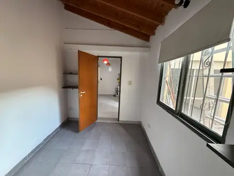 Depto Tipo Casa en Venta 25 años