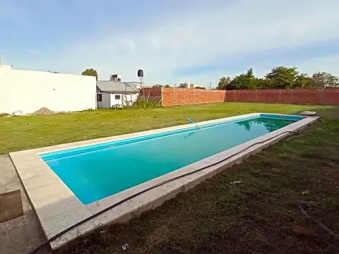 Quinta en venta - 2 Dormitorios 4 Baños - La Plata