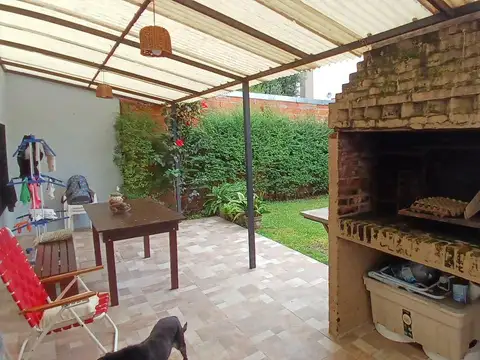 Los Paraisos 821 100