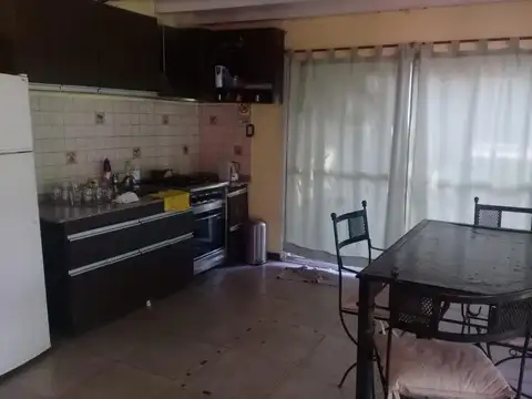 Casa en Venta en Zárate, USD 120.000