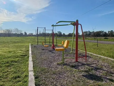 Lote en venta en Senderos. 503 entre  161 y 163, en sector abierto