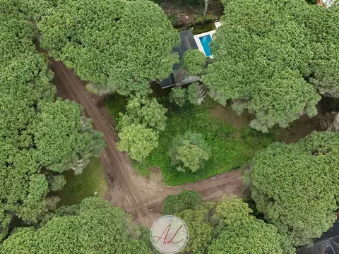 Terreno en Venta en Carilo, USD 115.000