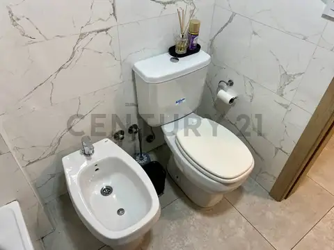 Bartolomé Mitre 2300, Piso 0