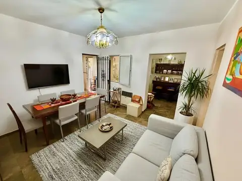Depto Tipo Casa en Venta 45 años