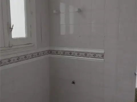 OFICINAS - PLANTA DIVIDIDA SAN CRISTOBAL