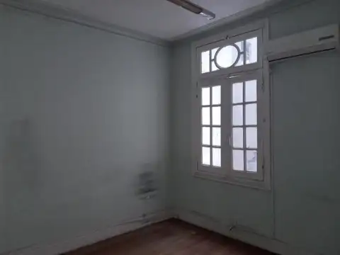 OFICINAS - PLANTA DIVIDIDA SAN CRISTOBAL