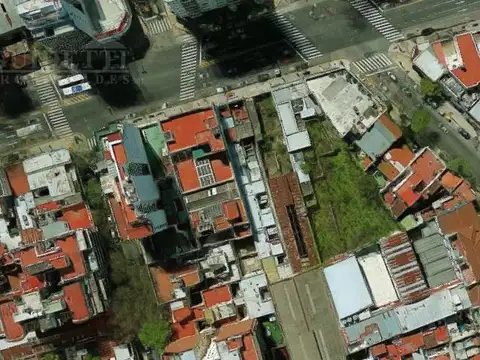 Rivadavia, Av. al 8400