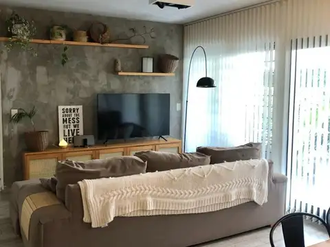 Departamento 4 ambientes con 2 baños