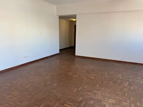 Departamento en Alquiler de 3 dormitorios