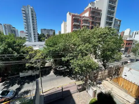 Semipiso con cochera en Quilmes centro en Alquiler