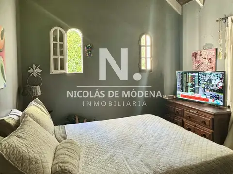 En venta casa en Pinares de 3 dormitorios y amplios espacios.