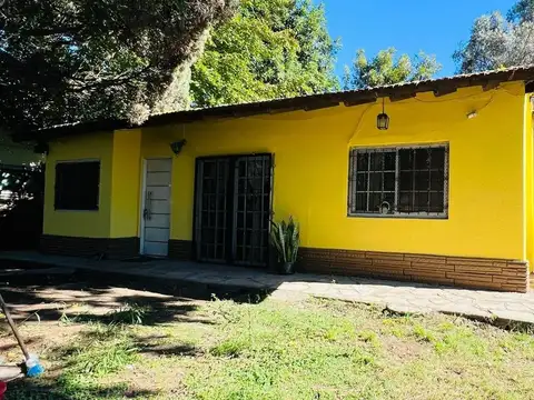 Casa 3 ambientes con 2 baños