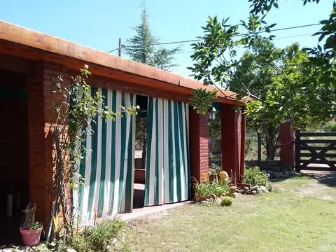 EN VENTA CASA MAS MONOAMBIENTE EN CURA BROCHERO