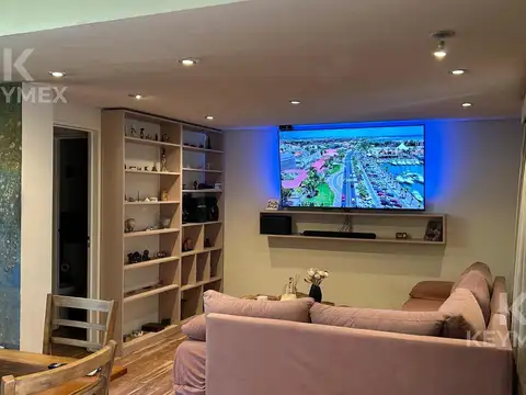 Casa en Venta con 7 cocheras