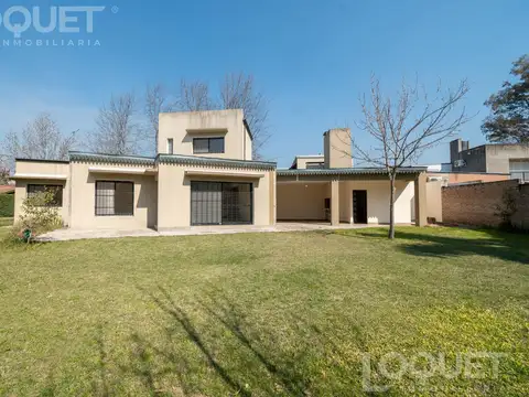 Casa en barrio Las Paltas - Colastine