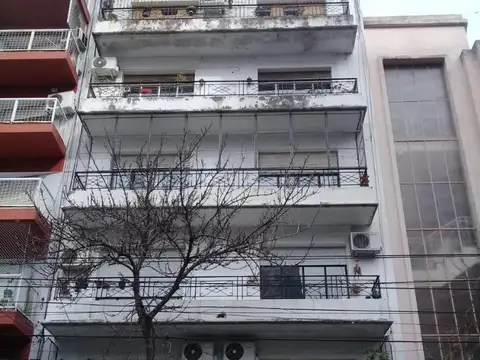 Valentin Gomez 2900, Piso 2