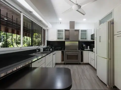 VENTA CASA SEIS AMBIENTES OLIVOS GOLF CLUB