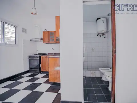 Depto Tipo Casa en Venta al Este