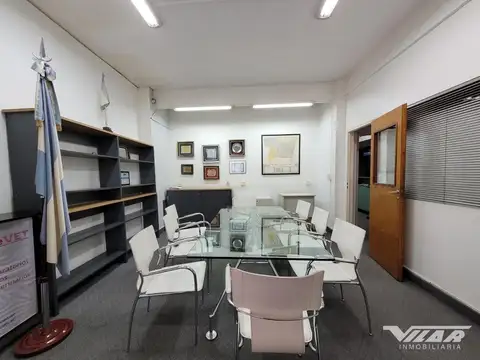 Oficina Monoambiente con 2 baños