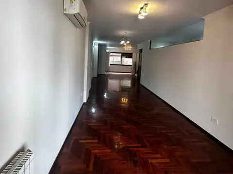 Departamento en Venta de 5 ambientes