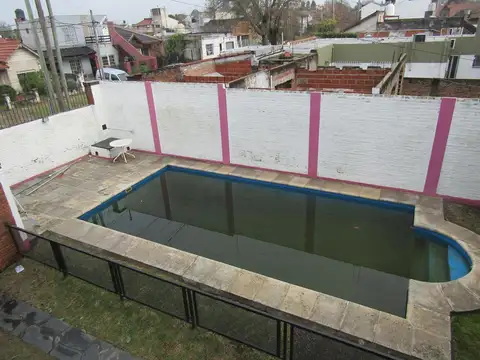 Casa 6 ambientes con 3 baños