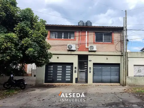 Olegario Victor Andrade al 2600