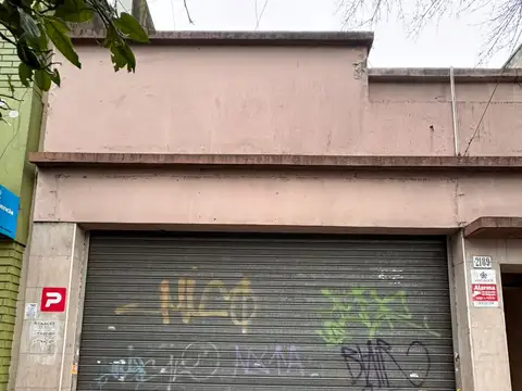 Barbaro Farias alquila Local a metros de la plaza San Martin