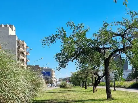 Av. Pres. Peron al 2700 2600