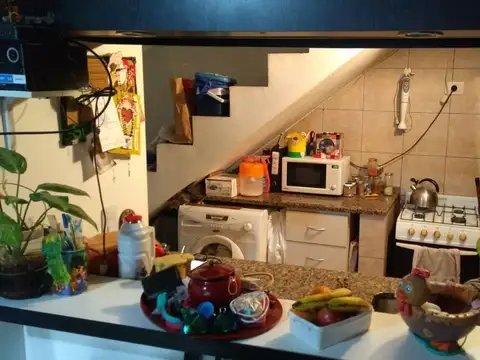 Casa tipo dúplex en Villa Sarmiento, Pdo. de Morón