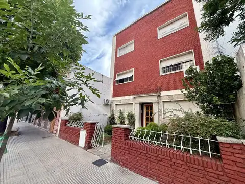 Avenida Teniente General Donato Álvarez 1500