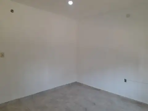 Depto Tipo Casa 2 ambientes con 1 baño