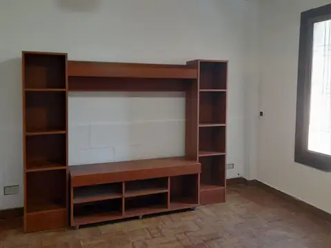 Depto Tipo Casa en Alquiler de 2 ambientes