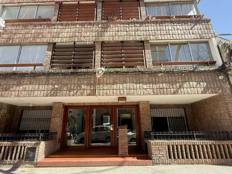 ALQUILER APARTAMENTO CORDON SUR DOS DORMITORIOS BAÑO BOX TERRAZA BALCON AVRIVERA