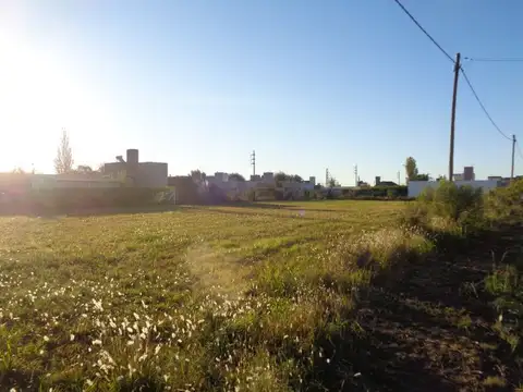 Terreno en Venta 34  mts Fondo