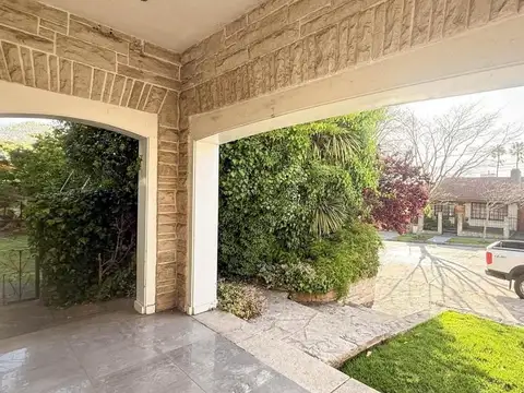 Casa en Venta de 5 dormitorios