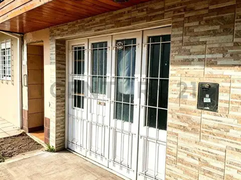 VENTA CASA 3 AMBIENTES + DEPARTAMENTO 2 AMBIENTES