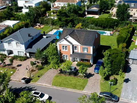 Casa  en Venta en Los Castores, Nordelta, Tigre