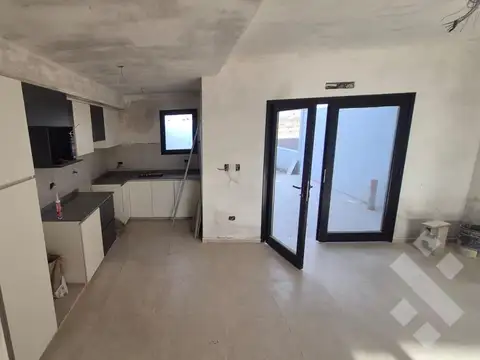 Depto Tipo Casa en Venta con 1 cocheras