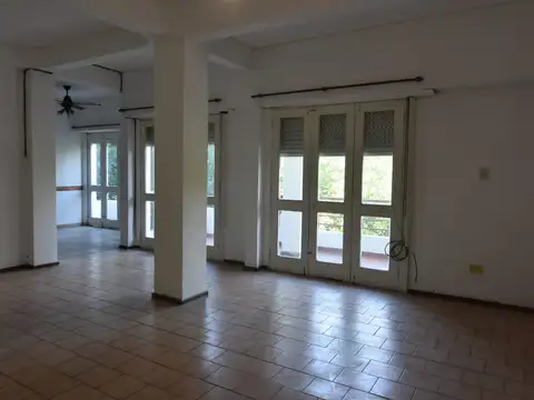 Departamento en Alquiler de 4 ambientes