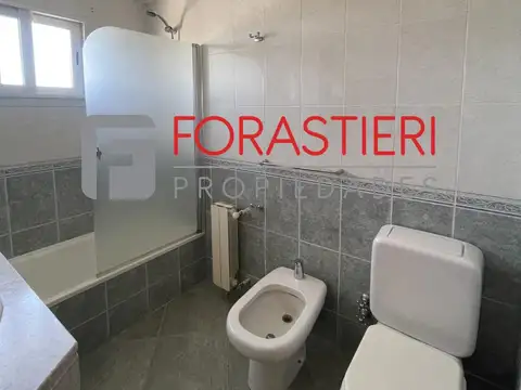 Departamento en alquiler de 3 ambientes en Victoria centro