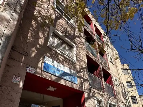 SE VENDE DEPTO DE 1 DORM SOBRE 9 DE JULIO 2300 ALTO ALBERDI