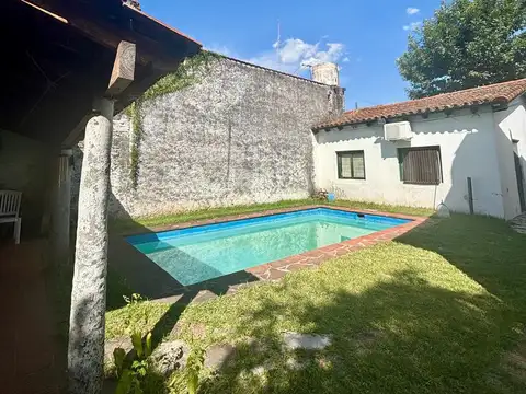 Casa en venta con amplio terreno en San Fernando