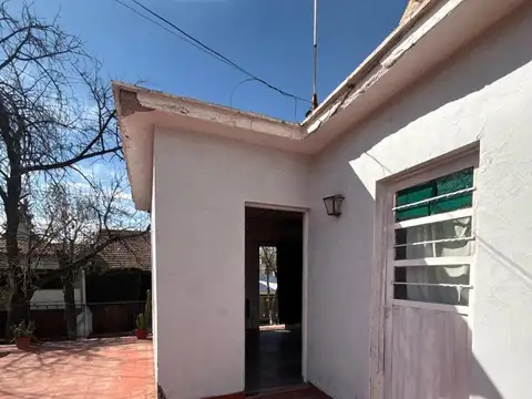 Casa en Venta en Godoy Cruz, USD 160.000
