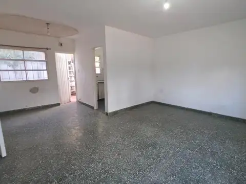 Departamento en Venta en Temperley, USD 59.900