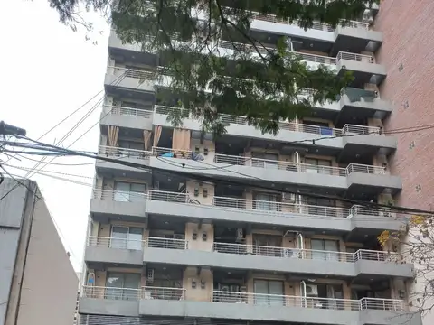 Alquiler cochera pasante doble - Dorrego 25 Bis