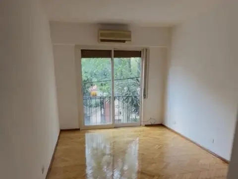 Melo 1404 , Piso 1