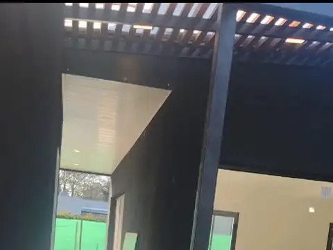 HERMOSA CASA SUPER MODERNA