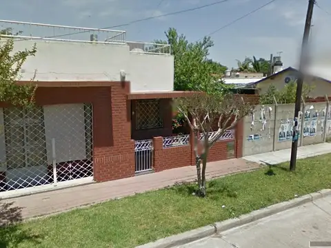 Irala e/ Avenida Acha y Juan B. Justo