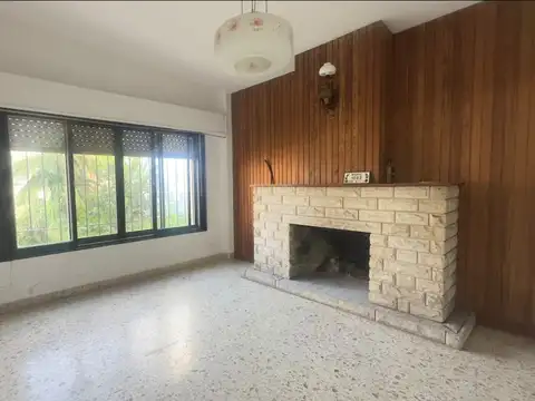 Casa en Alquiler de 3 dormitorios